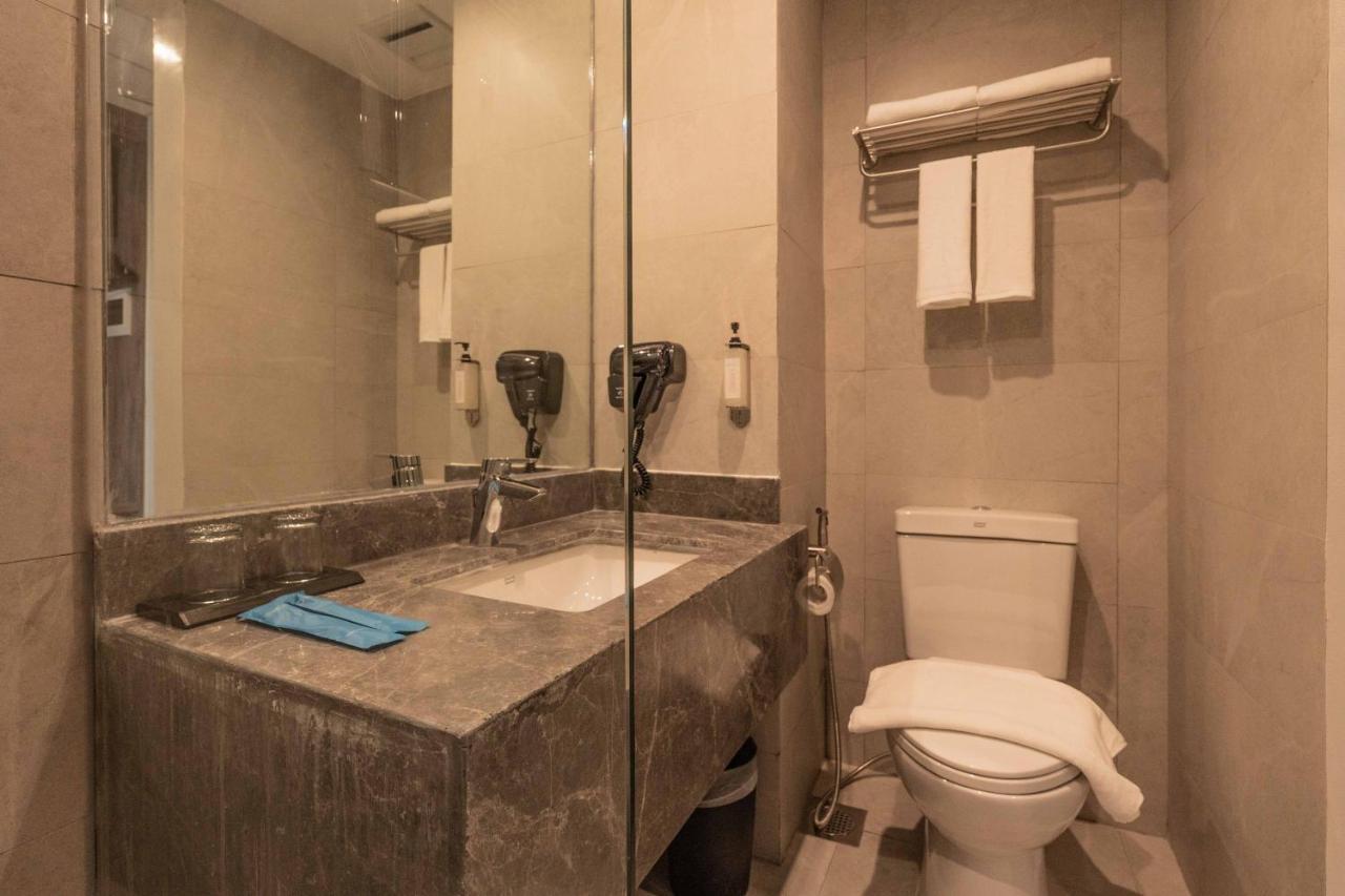 Bayfront Hotel Cebu Capitol Site Dış mekan fotoğraf